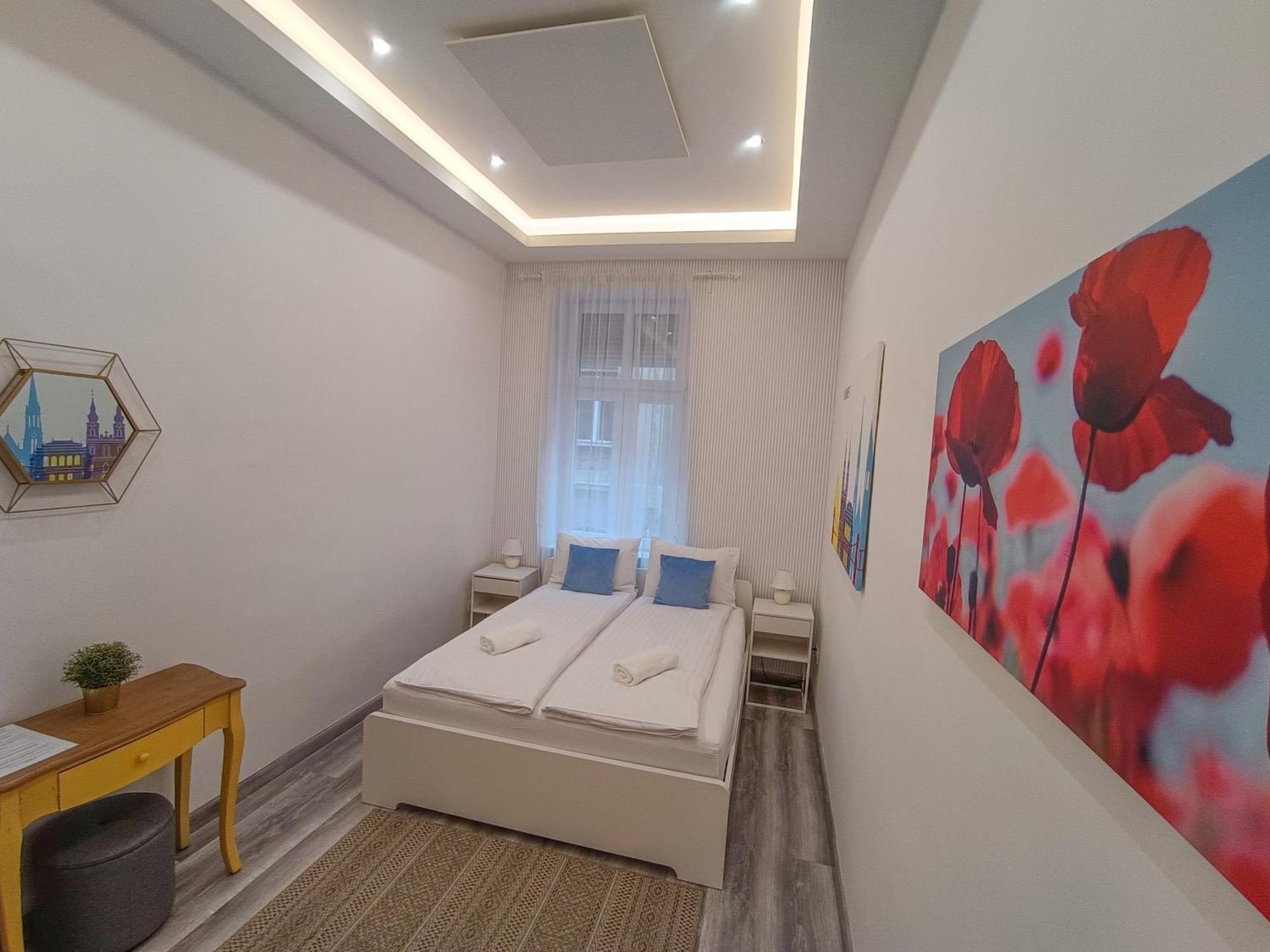 K03 Elitehost Kis Diofa Central Budapeste Quarto foto